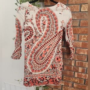 Old Navy Coral and Black Paisley Long Sleeve Dress